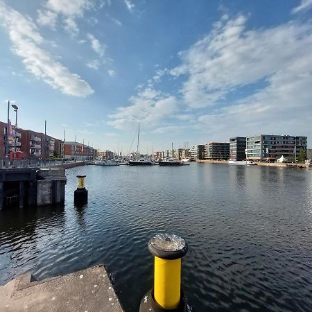 Ferienwohnung Breitschuhs Havenwelten Бремерхафен Экстерьер фото