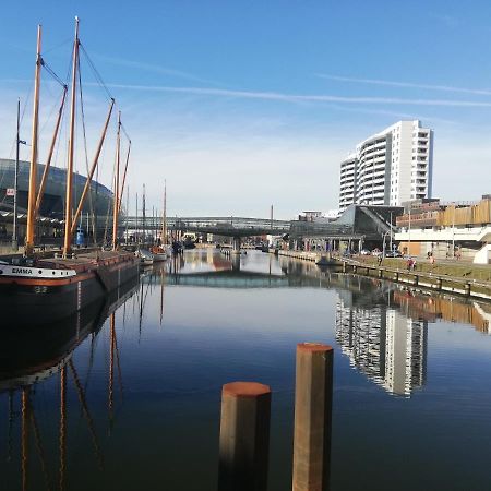 Ferienwohnung Breitschuhs Havenwelten Бремерхафен Экстерьер фото